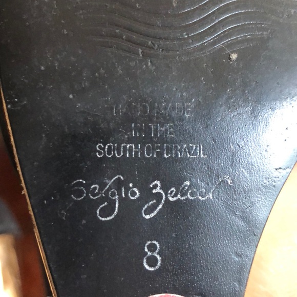 Sergio Zelcer black wedge with gold heel - Picture 6 of 6